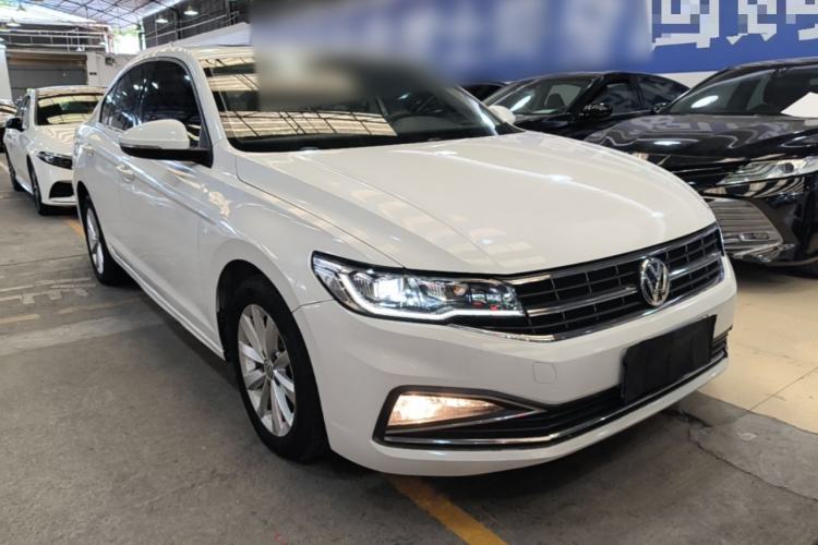 Used Volkswagen Bora 2020 1.5L Automatic Comfort Model Front Right 45 Deg