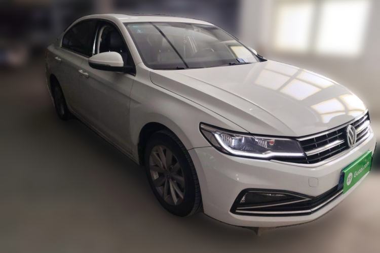 Used Volkswagen Bora 2020 1.5L Automatic Comfort Model Front Right 45 Deg