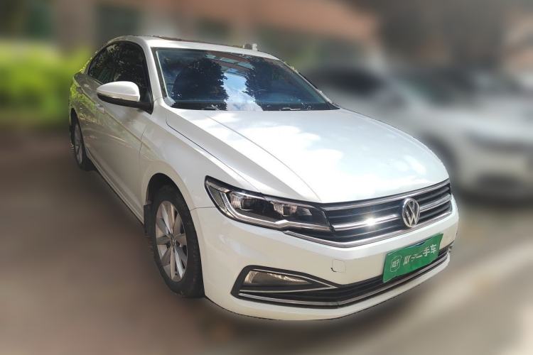 Used Volkswagen Bora 2020 1.5L Automatic Comfort Model Front Right 45 Deg