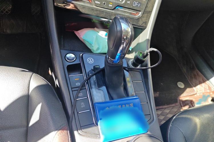 Used Volkswagen Bora 2020 1.5L Automatic Elite Version Gear Lever