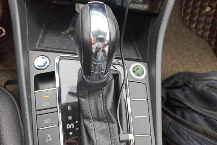 Used Volkswagen Bora 2020 1.5L Automatic Elite Version Gear Lever