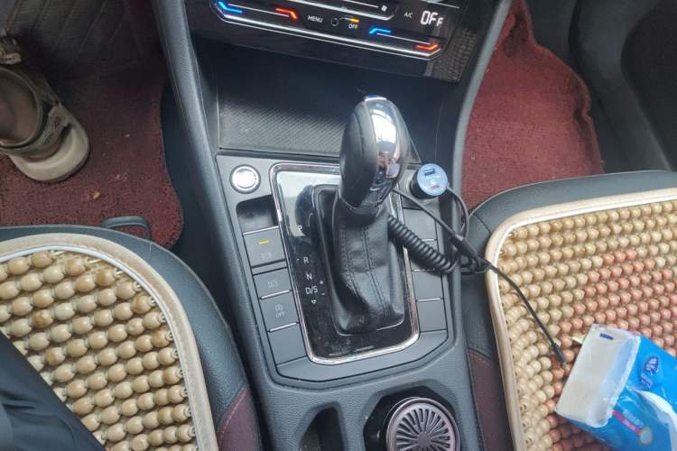 Used Volkswagen Bora 2020 1.5L Automatic Elite Version Gear Lever