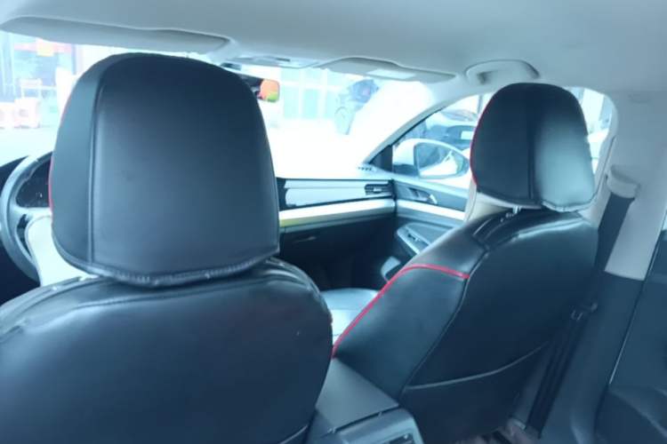 Used Volkswagen Bora 2020 1.5L Automatic Fashion Edition Headliner