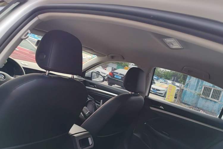 Used Volkswagen Bora 2020 1.5L Automatic Fashion Edition Headliner