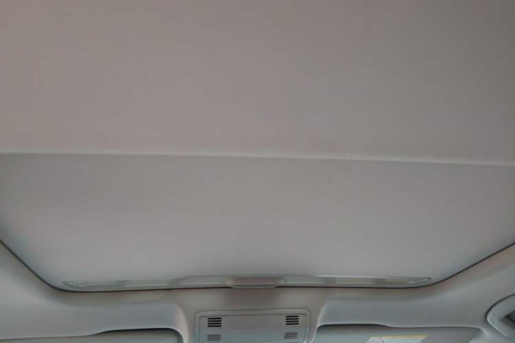 Used Volkswagen Bora 2020 1.5L Automatic Comfort Model Headliner