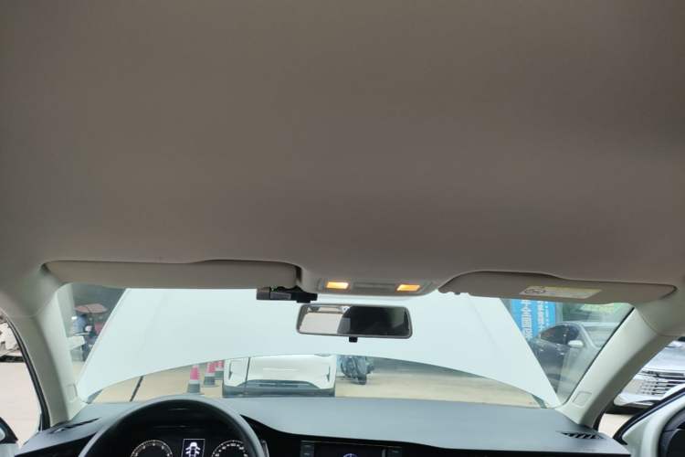 Used Volkswagen Bora 2020 1.5L Automatic Fashion Edition Headliner