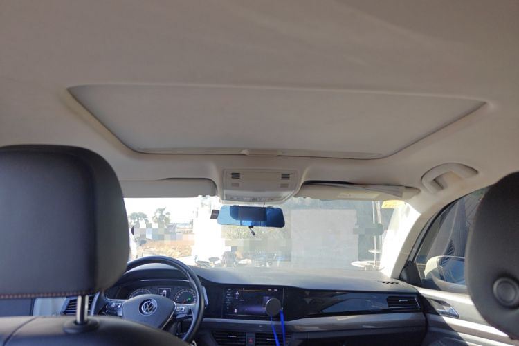 Used Volkswagen Bora 2020 1.5L Automatic Comfort Model Headliner