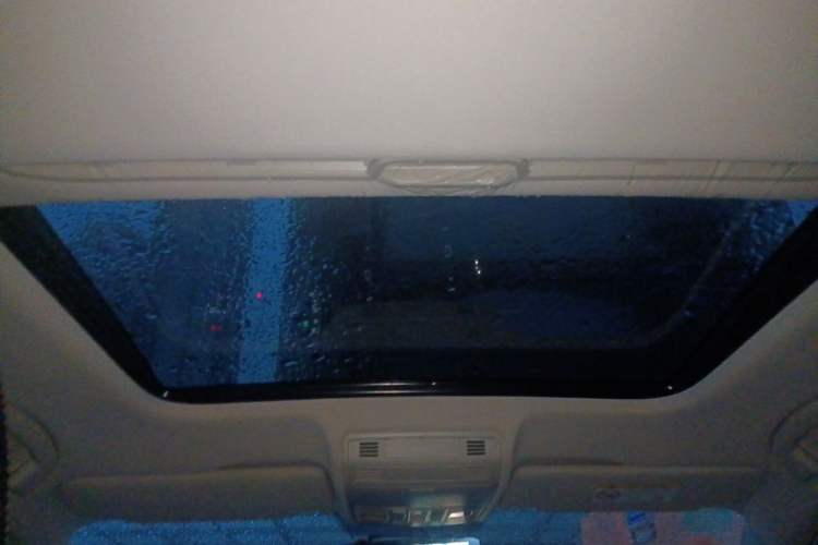 Used Volkswagen Bora 2020 1.5L Automatic Comfort Model Headliner