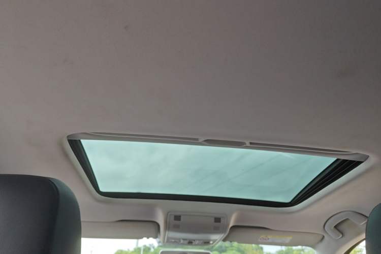 Used Volkswagen Bora 2020 1.5L Automatic Comfort Model Headliner