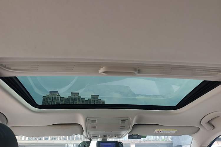 Used Volkswagen Bora 2020 1.5L Automatic Elite Version Headliner