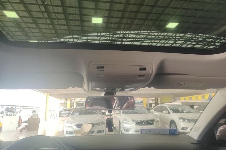 Used Volkswagen Bora 2020 1.5L Automatic Elite Version Headliner
