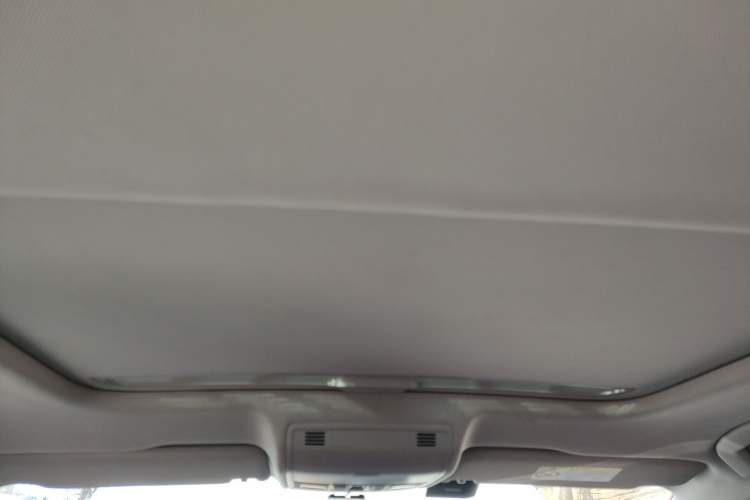 Used Volkswagen Bora 2020 1.5L Automatic Comfort Model Headliner