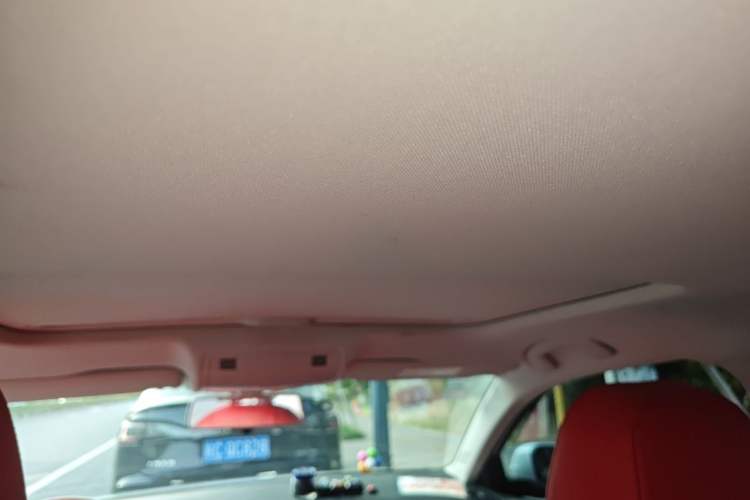 Used Volkswagen Bora 2020 1.5L Automatic Comfort Model Headliner