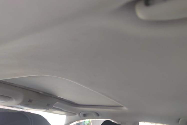 Used Volkswagen Bora 2020 1.5L Automatic Comfort Model Headliner
