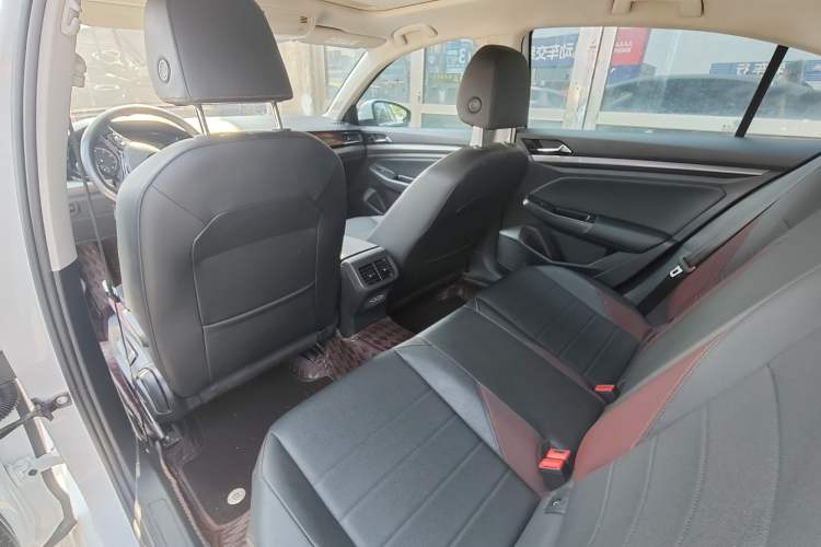 Used Volkswagen Bora 2020 1.5L Automatic Comfort Model Interior 1