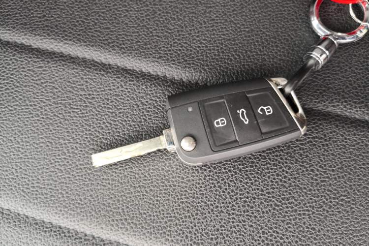 Used Volkswagen Bora 2020 1.5L Automatic Comfort Model Interior 1