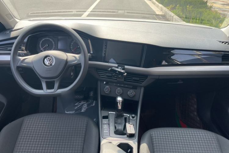 Used Volkswagen Bora 2020 1.5L Automatic Fashion Edition Interior 1