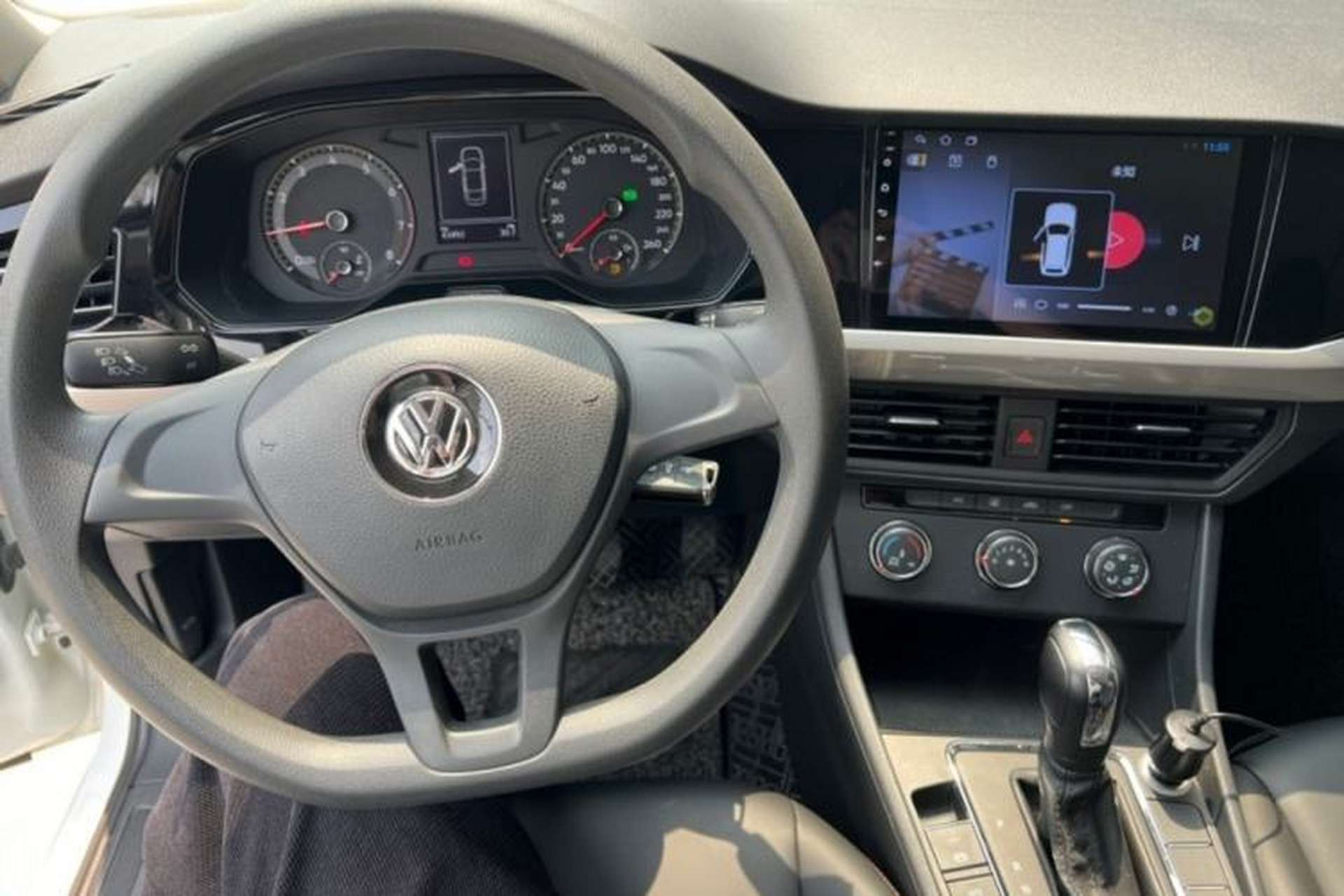 Used Volkswagen Bora 2020 1.5L Automatic Fashion Edition Interior 2