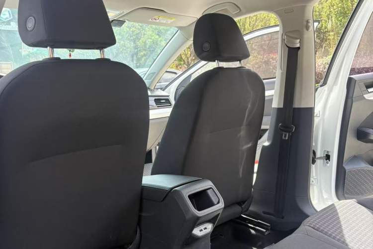 Used Volkswagen Bora 2020 1.5L Automatic Fashion Edition Interior 2
