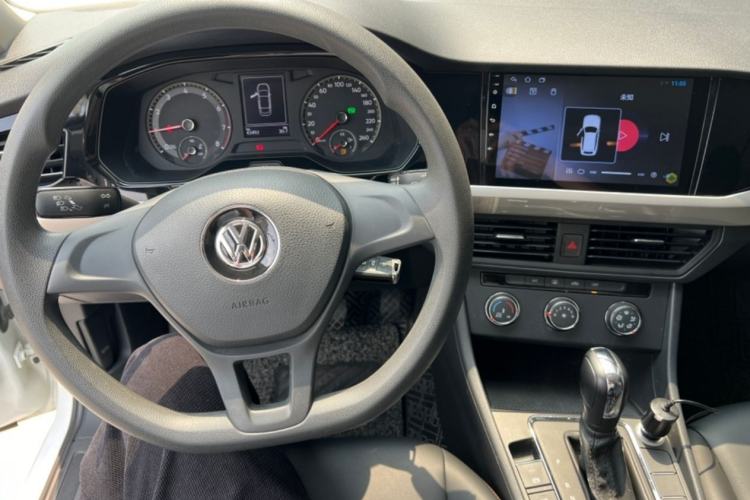 Used Volkswagen Bora 2020 1.5L Automatic Fashion Edition Interior 2