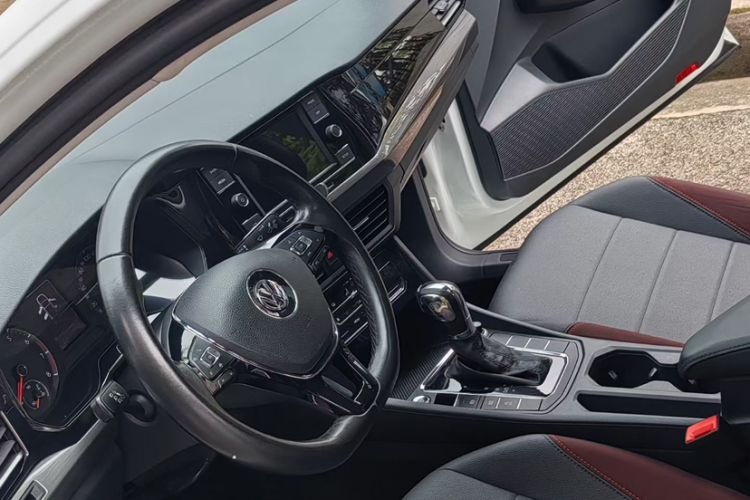 Used Volkswagen Bora 2020 1.5L Automatic Elite Version Interior 2