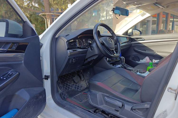 Used Volkswagen Bora 2020 1.5L Automatic Comfort Model Interior 3