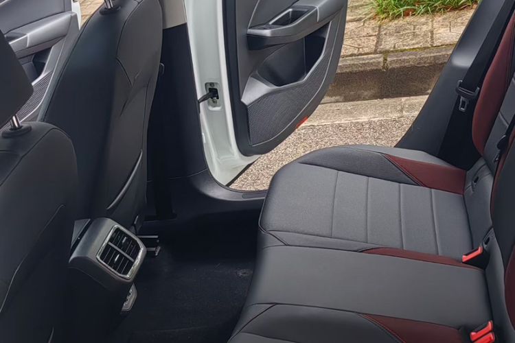 Used Volkswagen Bora 2020 1.5L Automatic Elite Version Interior 3