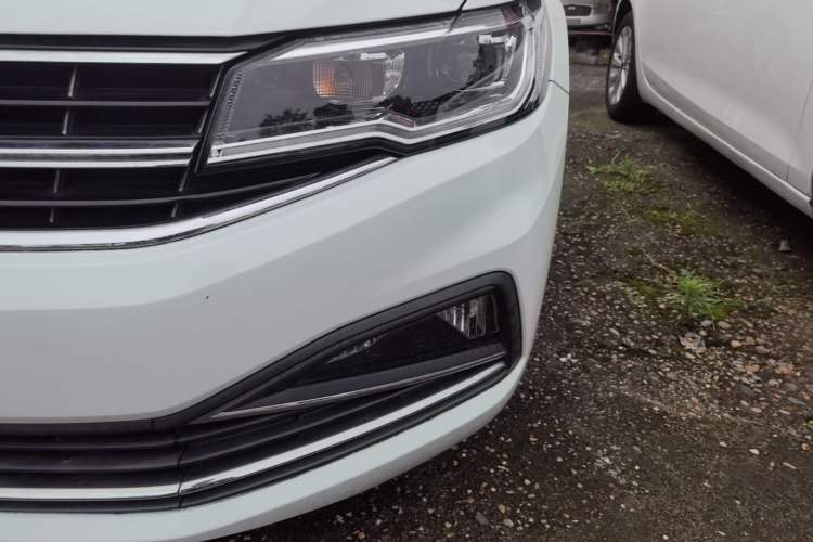 Used Volkswagen Bora 2020 1.5L Automatic Comfort Model Left Front Headlight
