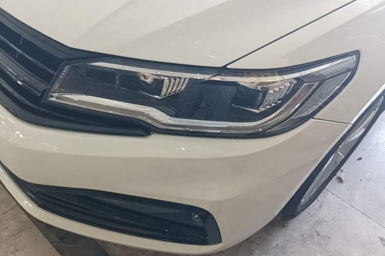Used Volkswagen Bora 2020 1.5L Automatic Elite Version Left Front Headlight