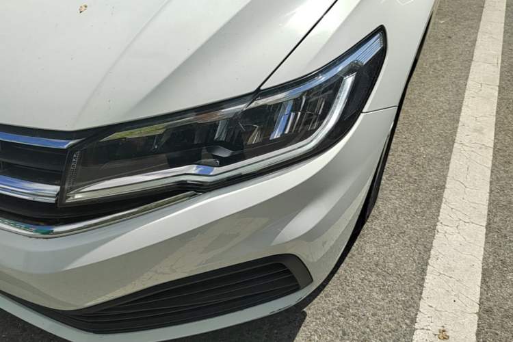 Used Volkswagen Bora 2020 1.5L Automatic Fashion Edition Left Front Headlight