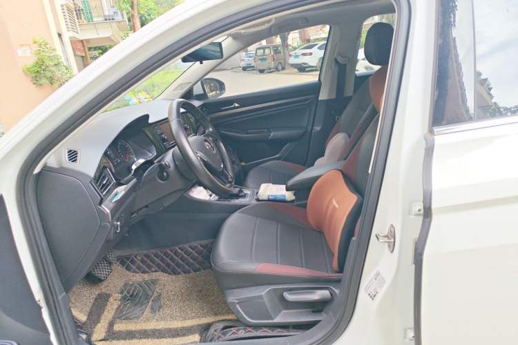 Used Volkswagen Bora 2020 1.5L Automatic Elite Version Left Front Seat