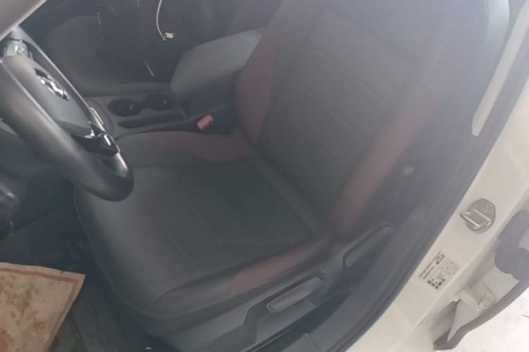 Used Volkswagen Bora 2020 1.5L Automatic Elite Version Left Front Seat