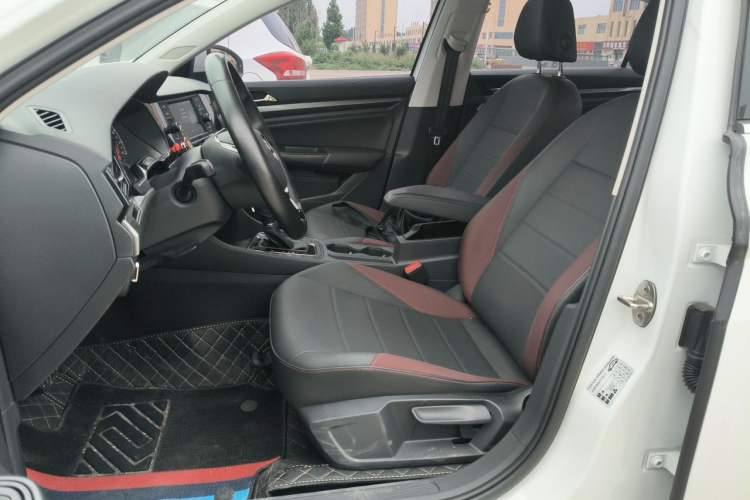 Used Volkswagen Bora 2020 1.5L Automatic Elite Version Left Front Seat