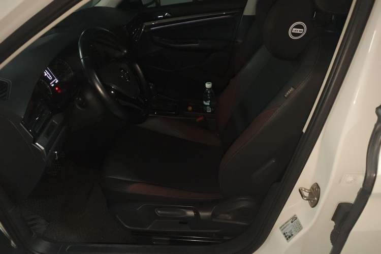 Used Volkswagen Bora 2020 1.5L Automatic Elite Version Left Front Seat
