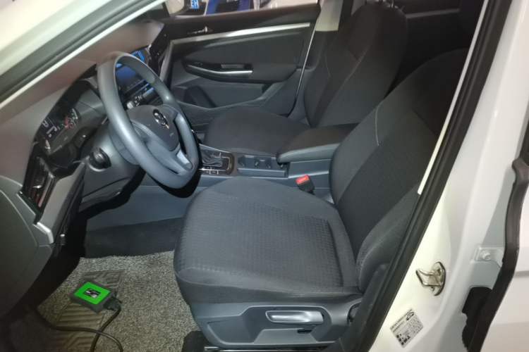 Used Volkswagen Bora 2020 1.5L Automatic Fashion Edition Left Front Seat