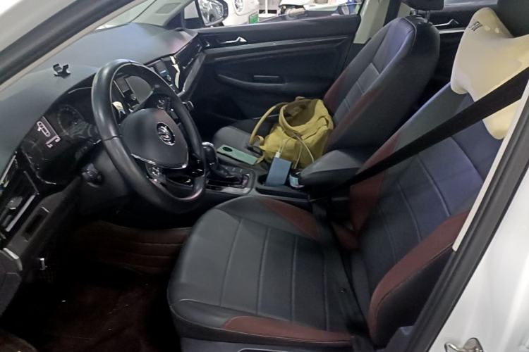 Used Volkswagen Bora 2020 280TSI DSG Elite Edition Left Front Seat