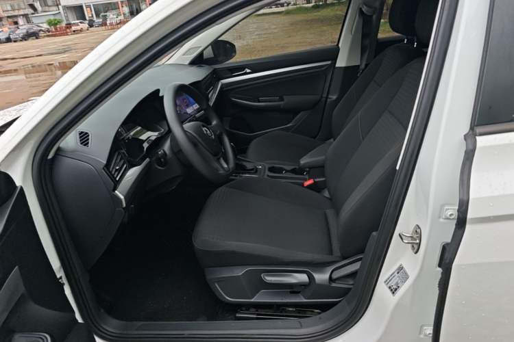 Used Volkswagen Bora 2020 1.5L Automatic Fashion Edition Left Front Seat