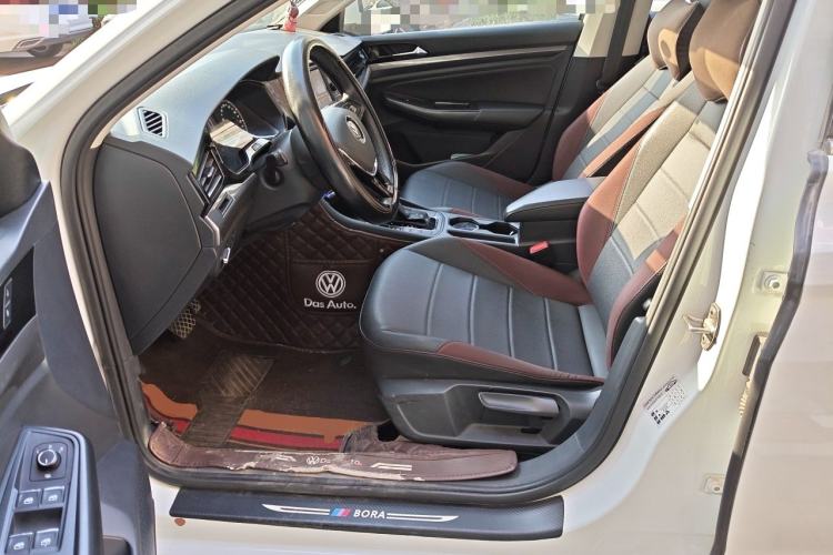 Used Volkswagen Bora 2020 1.5L Automatic Elite Version Left Front Seat