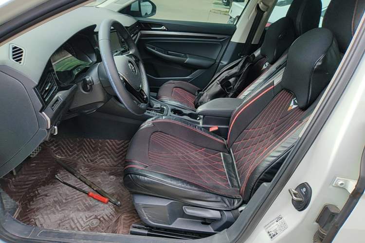 Used Volkswagen Bora 2020 1.5L Automatic Comfort Model Left Front Seat