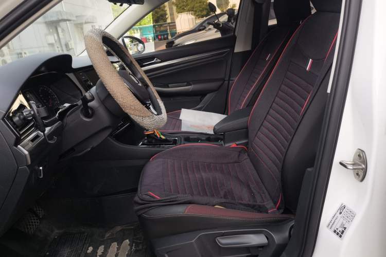 Used Volkswagen Bora 2020 1.5L Automatic Elite Version Left Front Seat