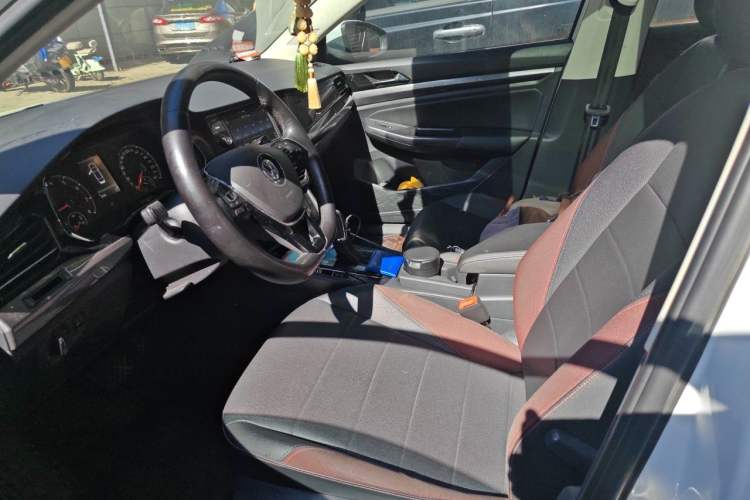 Used Volkswagen Bora 2020 1.5L Automatic Elite Version Left Front Seat