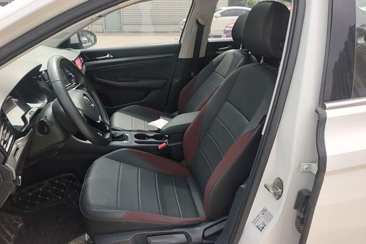 Used Volkswagen Bora 2020 1.5L Automatic Elite Version Left Front Seat