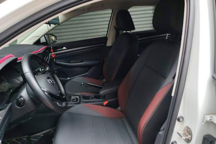 Used Volkswagen Bora 2020 1.5L Automatic Elite Version Left Front Seat