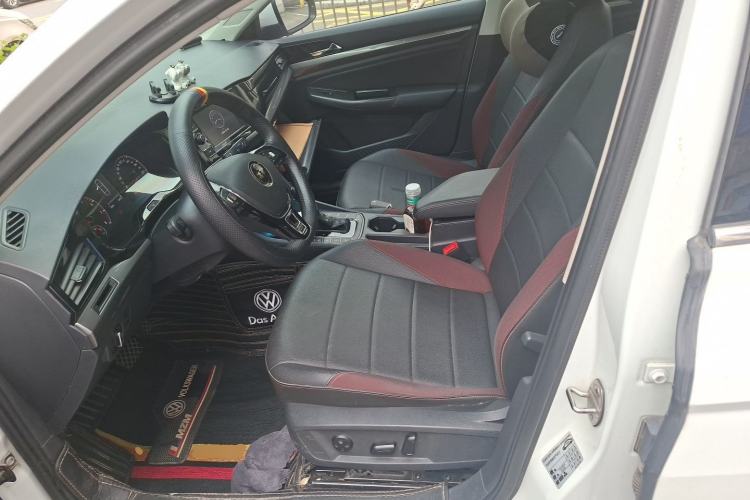 Used Volkswagen Bora 2020 280TSI DSG Elite Edition Left Front Seat