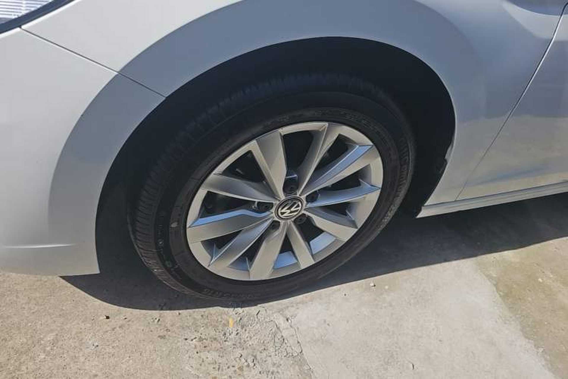 Used Volkswagen Bora 2020 1.5L Automatic Elite Version Left Front Wheel Hub