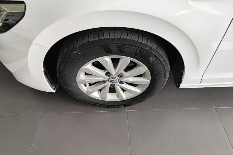 Used Volkswagen Bora 2020 1.5L Automatic Fashion Edition Left Front Wheel Hub