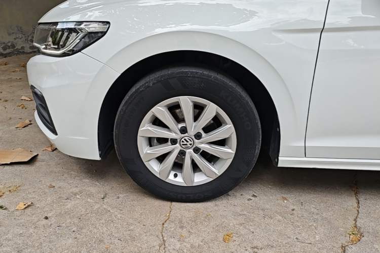 Used Volkswagen Bora 2020 1.5L Automatic Fashion Edition Left Front Wheel Hub