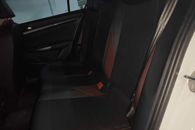 Used Volkswagen Bora 2020 1.5L Automatic Elite Version Left Rear Seat