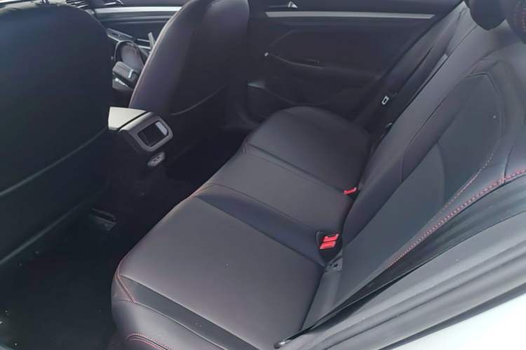 Used Volkswagen Bora 2020 1.5L Automatic Fashion Edition Left Rear Seat