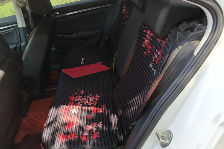 Used Volkswagen Bora 2020 1.5L Automatic Elite Version Left Rear Seat